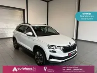 Gebraucht Skoda Karoq Tour 150 PS (110 kW) 2023 Weiß SUV