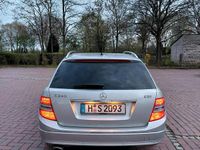 Gebraucht Mercedes C220 170 PS (125 kW) 2009 Silber Kombi