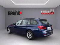 Gebraucht BMW 320 Advantage 184 PS (135 kW) 2017 Mediterranblau metallic Kombi