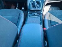 Gebraucht Ford Kuga ST-Line 179 PS (131 kW) 2019 Rot SUV