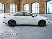Gebraucht Mercedes CLA180 136 PS (100 kW) 2024 Unilack polarweiß Limousine