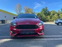 Gebraucht Ford Focus ST-Line 140 PS (102 kW) 2018 Rot Limousine