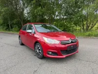 Gebraucht Citroën C4 SELECTION 95 PS (69 kW) 2014 Rot Limousine