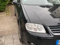 Gebraucht VW Touran 106 PS (77 kW) 2003 Schwarz Van / Kleinbus