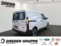 Gebraucht Ford Transit Trend 100 kW (136 PS) 2025 Pn3gz) (weiss Van