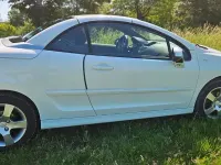 Gebraucht Peugeot 207 CC Active 120 PS (88 kW) 2013 Weiß Cabrio