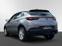 Gebraucht Opel Grandland X 136 PS (100 kW) 2024 Lack grau artense/metallic kla SUV