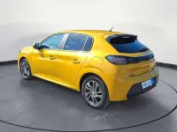 Gebraucht Peugeot 208 Active 101 PS (74 kW) 2022 Gelb Kleinwagen