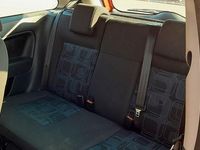 Gebraucht Ford Fiesta Ambiente 60 PS (44 kW) 2008 Rot Kleinwagen