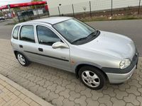 gebraucht Opel Corsa 1,4 Automatik .2000. TÜV 01-2025
