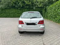 Gebraucht Mercedes B180 109 PS (80 kW) 2005 Grau Van / Kleinbus