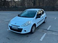 Gebraucht Renault Clio IV 75 PS (55 kW) 2012 Weiß Kleinwagen