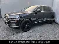 Gebraucht VW Touareg R-line 231 PS (169 kW) 2022 Schwarz SUV