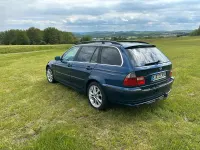Gebraucht BMW 320 150 PS (110 kW) 2003 Blau Kombi