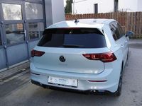 Neu VW Golf VIII R-line 150 PS (110 kW) 2026 Crystal ice blue metallic Limousine