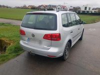 Gebraucht VW Touran 150 PS (110 kW) 2011 Silber Van / Kleinbus