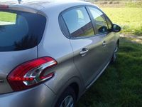 Gebraucht Peugeot 208 Active 82 PS (60 kW) 2012 Kleinwagen