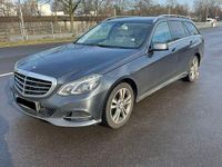 Gebraucht Mercedes E220 Edition 170 PS (125 kW) 2016 Grau Kombi