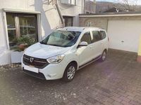 Gebraucht Dacia Lodgy Lauréate 102 PS (75 kW) 2018 Weiß Van / Kleinbus