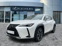 Gebraucht Lexus UX 250h 184 PS (135 kW) 2023 Titaniumweiß SUV