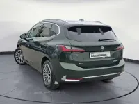 Gebraucht BMW 223 Active Tourer 204 PS (150 kW) 2023 Grün Van / Kleinbus