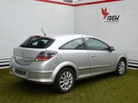 Gebraucht Opel Astra GTC Edition 105 PS (77 kW) 2006 Silber Coupé
