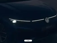 Neu VW Golf VIII R-line Plus 150 PS (110 kW) 2025 Waehlbar Limousine