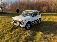 Gebraucht Lada Urban 80 PS (58 kW) 2016 Weiß SUV