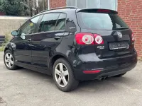 Gebraucht VW Golf Plus Cross Team 122 PS (89 kW) 2010 Deep black perleffekt Kleinwagen
