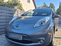 Gebraucht Nissan Leaf Acenta 80 kW (109 PS) 2017 Grau Kleinwagen