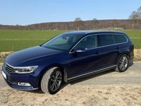 Gebraucht VW Passat Highline 190 PS (139 kW) 2019 Blau Kombi