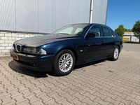 Second-hand BMW 530 193 CP (141 kW) 2001 Albastru Berlinǎ
