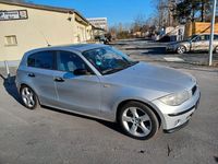 Gebraucht BMW 118 129 PS (94 kW) 2006 Silber Kleinwagen