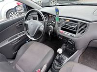 gebraucht Kia Rio 1.4 EX*KLIMA*HU 01-2025*