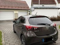Gebraucht Mazda 2 Exclusive-Line 105 PS (77 kW) 2016 Braun Limousine