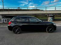 Gebraucht BMW 118 Shadowline 136 PS (100 kW) 2018 Schwarz Kleinwagen