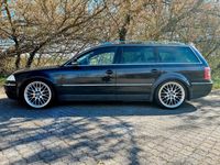 Gebraucht VW Passat 131 PS (96 kW) 2004 Schwarz Kombi