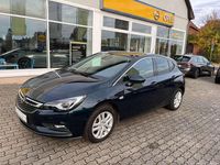 Gebraucht Opel Astra Dynamic 125 PS (91 kW) 2018 Smaragd gruen (mi) Kleinwagen