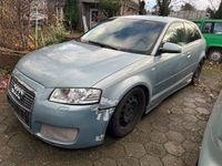 gebraucht Audi A3 1.6 Attraction*KLIMAAUTOMATIK*SITZHEIZUNG*