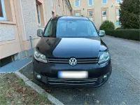 Używany VW Caddy Maxi Comfortline 140 KM (102 kW) 2011 Czarny Minivan