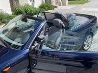 Gebraucht BMW 325 192 PS (141 kW) 2003 Blau Cabrio