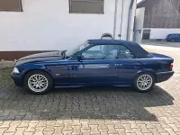 Gebraucht BMW 328 195 PS (143 kW) 2026 Blau Cabrio