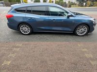 Gebraucht Ford Focus Titanium 150 PS (110 kW) 2020 Blau Kombi
