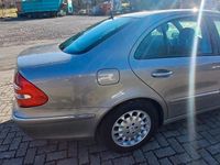 Gebraucht Mercedes C320 224 PS (164 kW) 2004 Silber Limousine