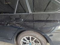 Gebraucht BMW 318 143 PS (105 kW) 2013 Schwarz Kombi