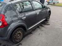 Gebraucht Dacia Sandero Stepway 75 PS (55 kW) 2010 Grau Limousine