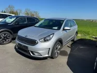 Używany Kia Niro Edition 7 105 KM (77 kW) 2017 Srebrny SUV