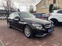 Gebraucht Mercedes C180 156 PS (114 kW) 2014 Obsidianschwarz Kombi