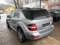 Gebraucht Mercedes ML300 204 PS (150 kW) 2010 Silber SUV