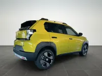 Neu Fiat Grande Panda La Prima 101 PS (74 kW) 2025 Gelb Kleinwagen